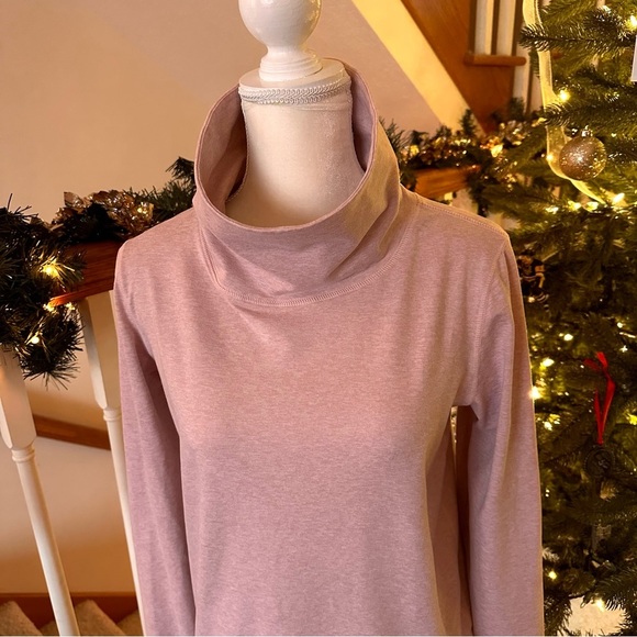 Gaiam Dusty Pink Sweatshirt with Cowl Neck Size Medium - Picture 2 of 6